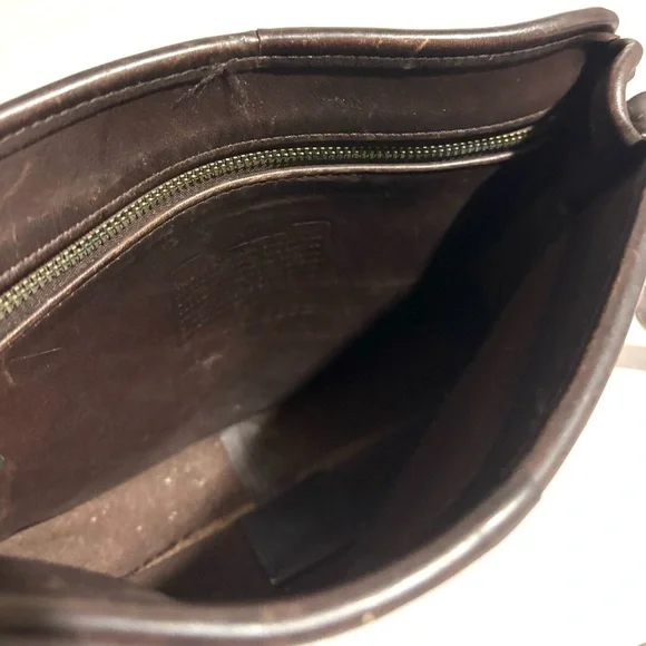 Coach vintage distressed Brown Leather Crossbody Bag - Picture 4 of 10